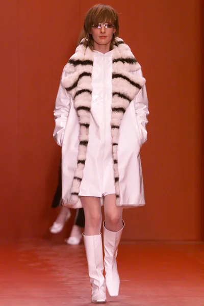 Look 54